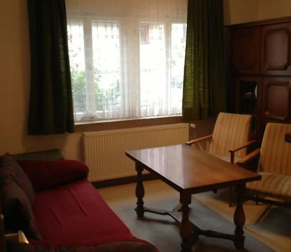 Bed and Breakfast Freund Ρότενμπουργκ (Τάουμπερ)